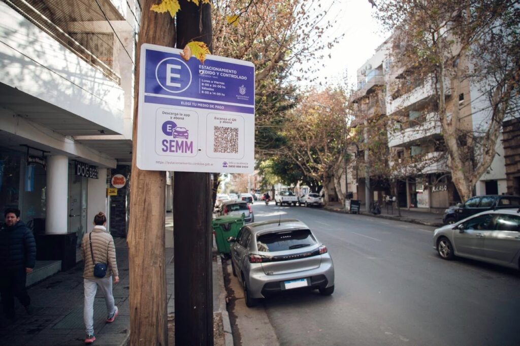 cartel estacionamiento medido